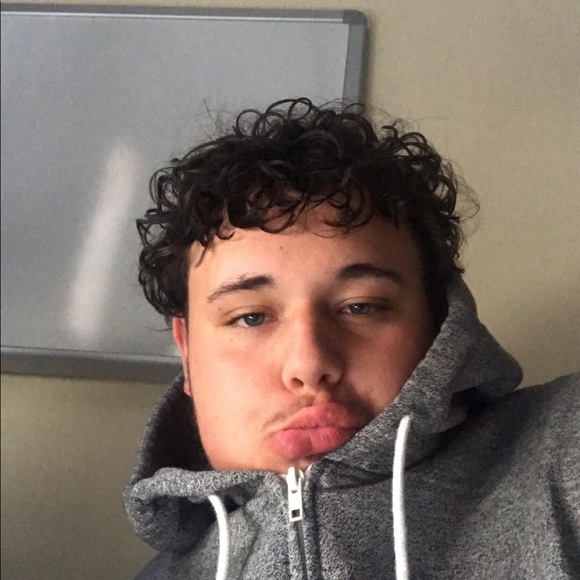 Meet your Posher, David - Picture 1 of 1